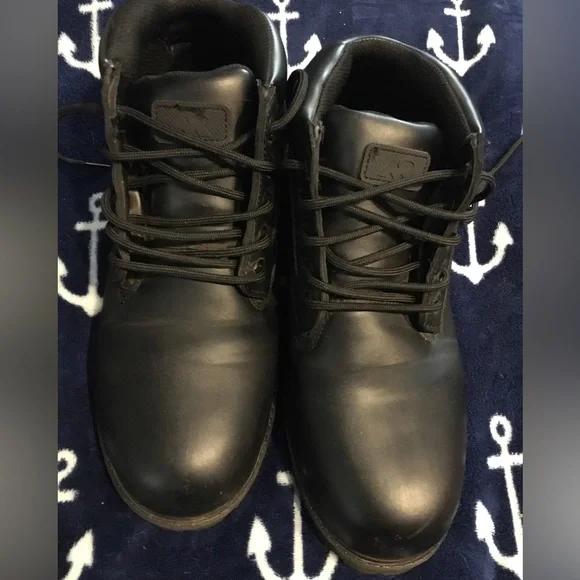 Mens Mountain Gear Boots - Picture 6 of 15